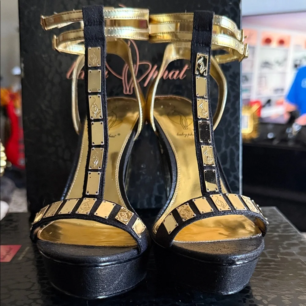 Baby Phat Gold and Black Heels - Picture 5 of 5